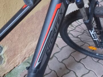 Bicicletta elettrica TVT E-CORTEX